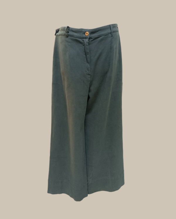 Pantalone verde gamba larga con mezzo elastico su schiena - ultima taglia 48